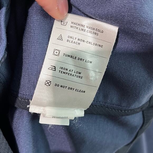 QOR Women’s Travel Blazer Size Large Odor Control Navy Blue Business Casual - Picture 9 of 10